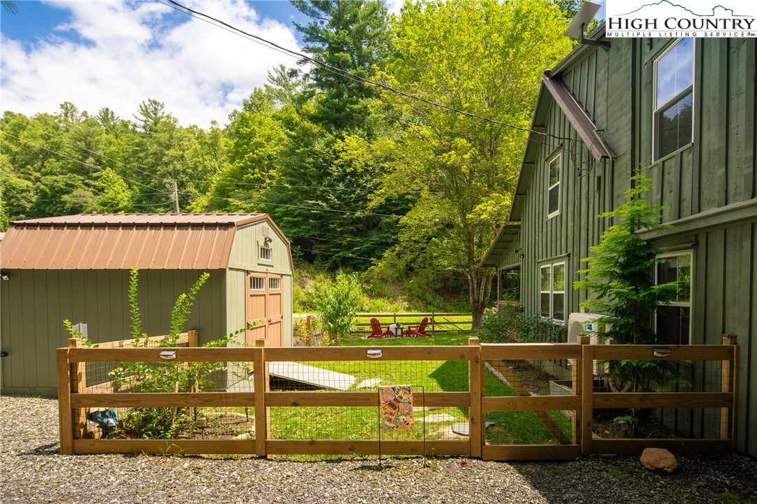 343 Rhymer Branch Road Deep Gap, NC 28618 - Photo 45 of 50 Gallery Image 45