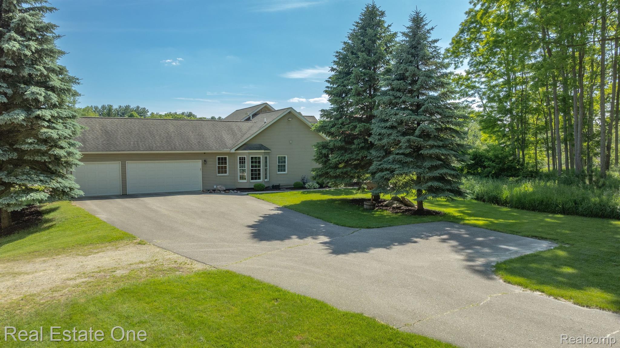 13060 Clyde Road Holly, MI 48442 - Photo 67 of 81 Gallery Image 67