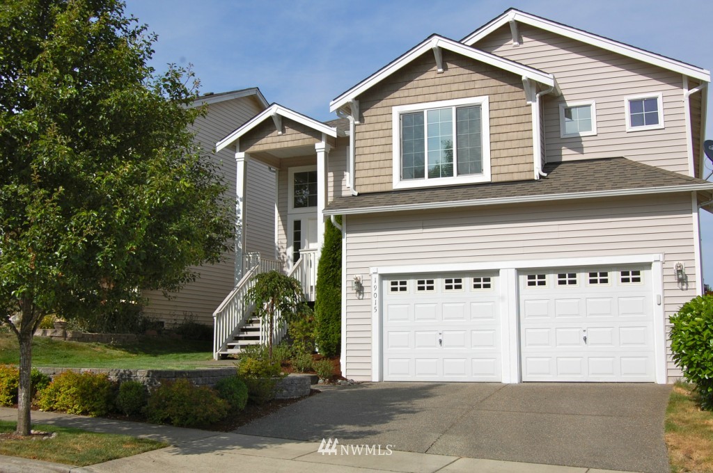 19015 4th Avenue Southeast Bothell, WA 98012 - Photo 1 of 15