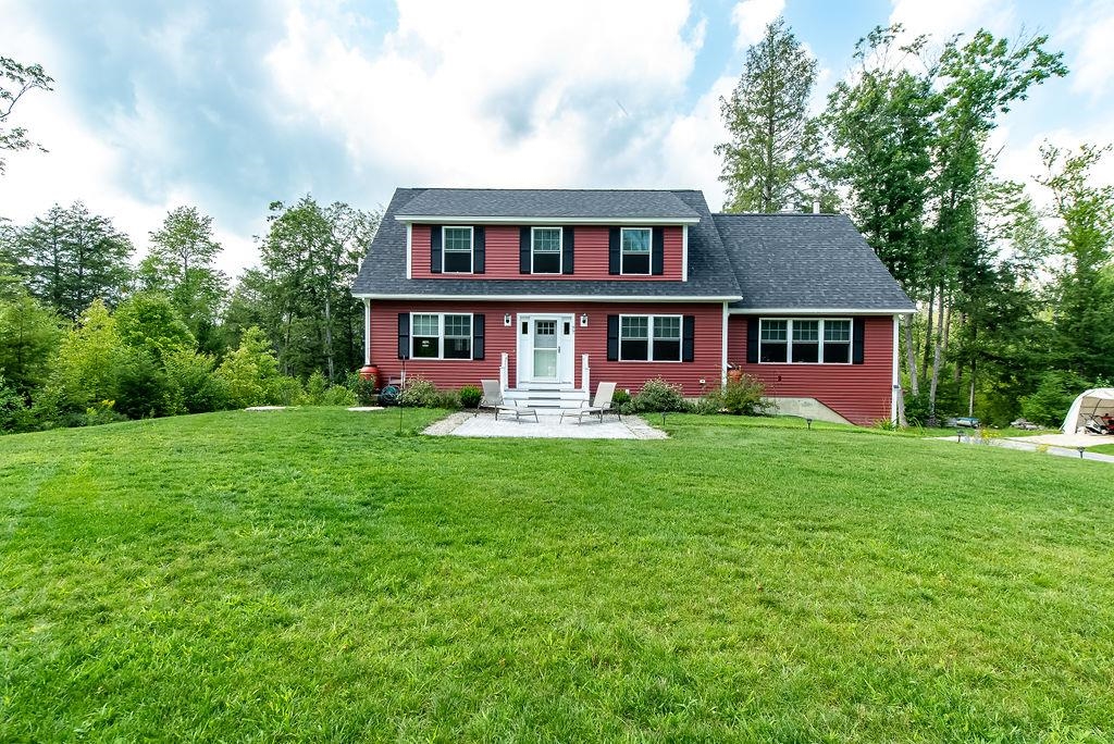77 Oak Hill Road Barrington, NH 03825 - Photo 3 of 40 Gallery Image 3