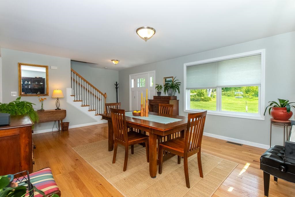 77 Oak Hill Road Barrington, NH 03825 - Photo 6 of 40 Gallery Image 6