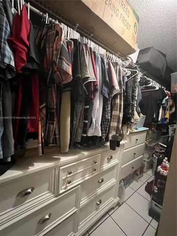 a view of walk in closet