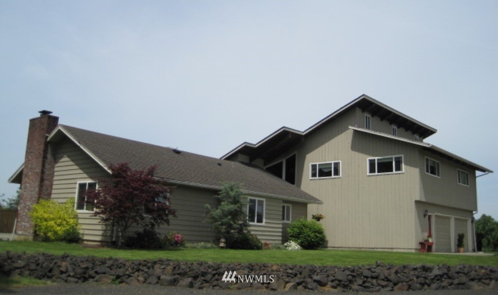 1164 Riverside Road West Chehalis, WA 98532 - Photo 1 of 19 Gallery Image 1