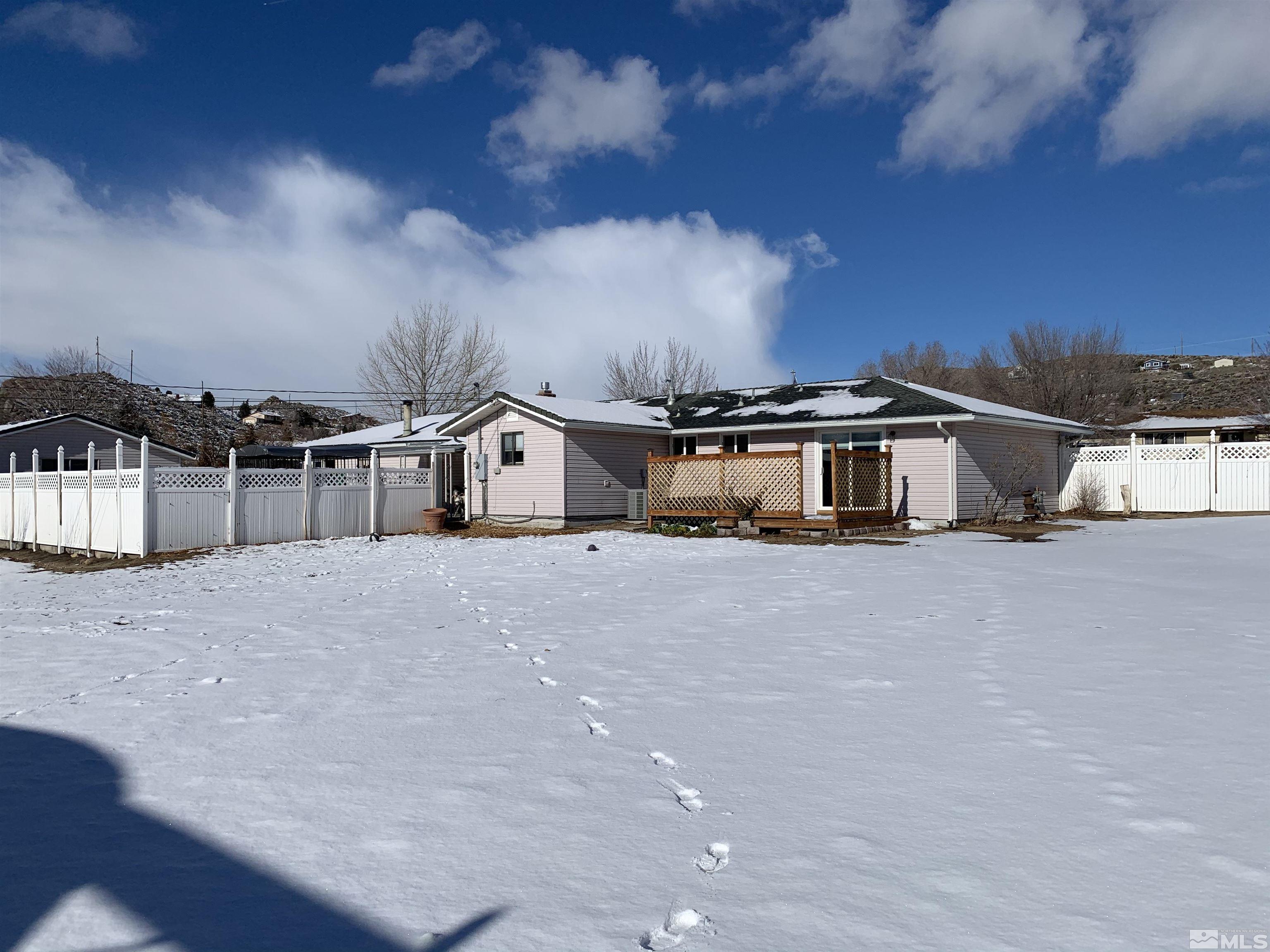 7630 Hillview Drive Reno, NV 89506 - Photo 6 of 40 Photo 6
