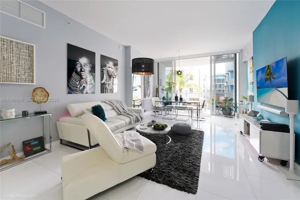 $5,200 | 2100 Park Avenue, Unit 210, Miami Beach, FL 33139
