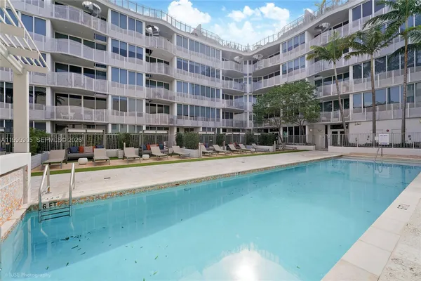 $5,200 | 2100 Park Avenue, Unit 210, Miami Beach, FL 33139
