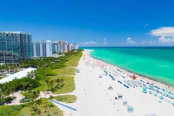 $5,200 | 2100 Park Avenue, Unit 210, Miami Beach, FL 33139