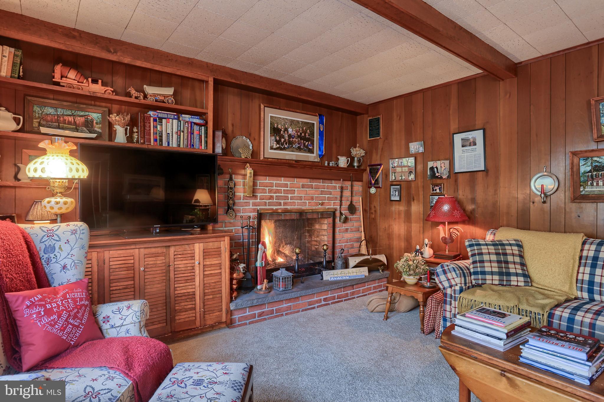 1705 Valley Forge Road Lancaster, PA 17603 - Photo 23 of 31 Family Room (2)