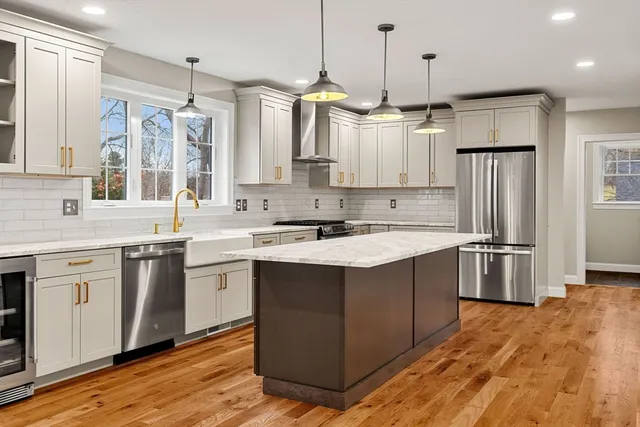 $1,494,000 | 14 Steed Avenue, West Newbury, MA 01985