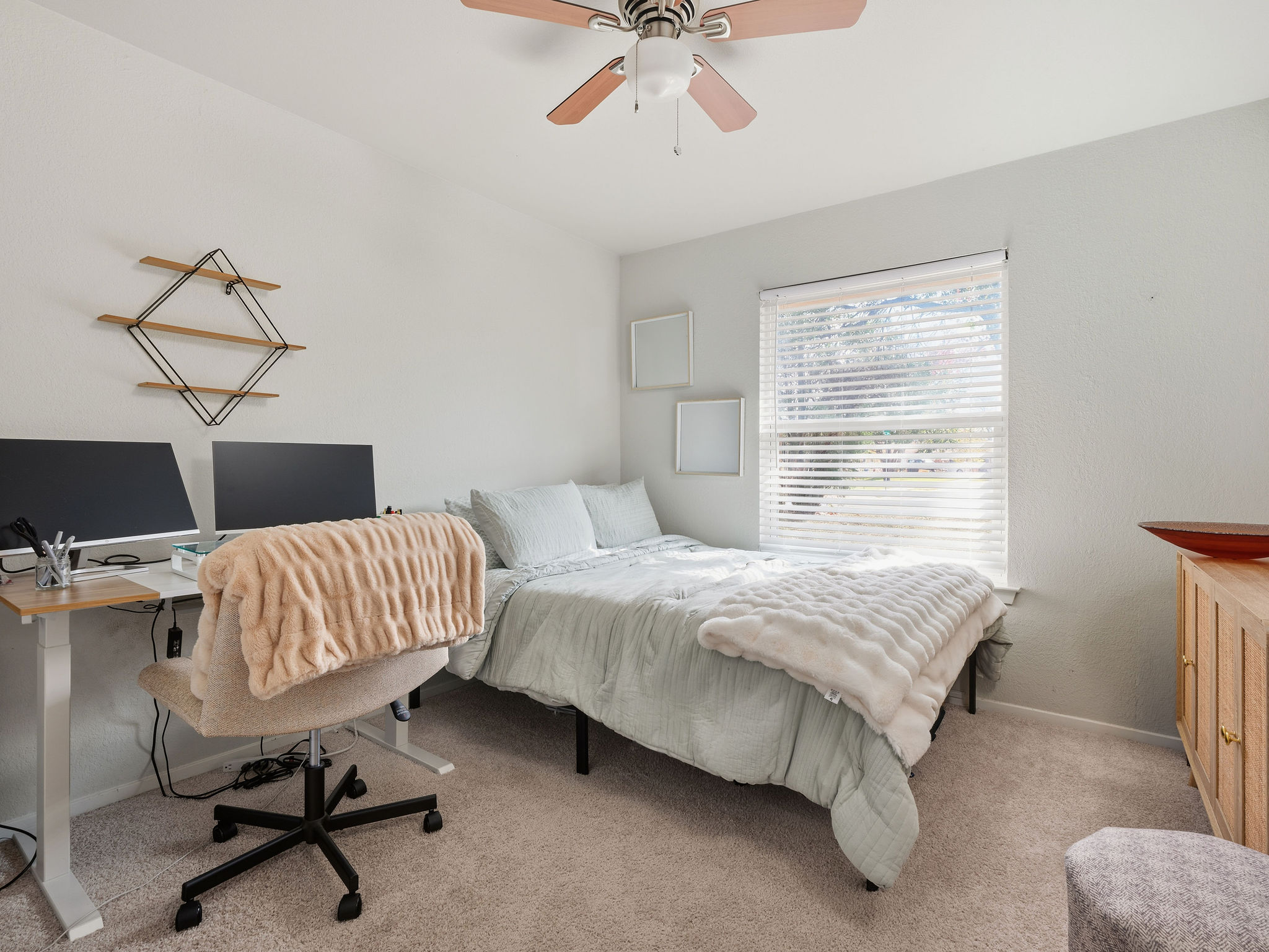 2008 Lear Lane Austin, TX 78745 - Photo 25 of 32 a bedroom with a bed and a desk