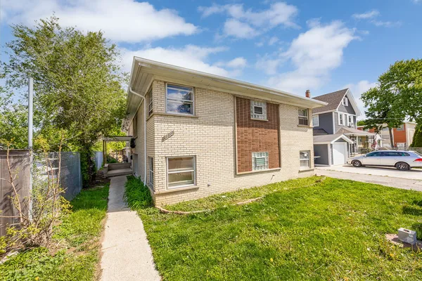 $675,000 | 7730 Ogden Avenue, Lyons, IL 60534