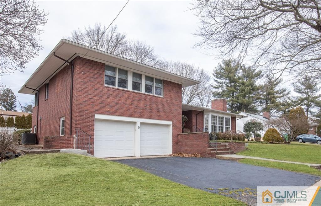 9 Hamlin Road Edison, NJ 08817 - Photo 2 of 24 Gallery Image 2