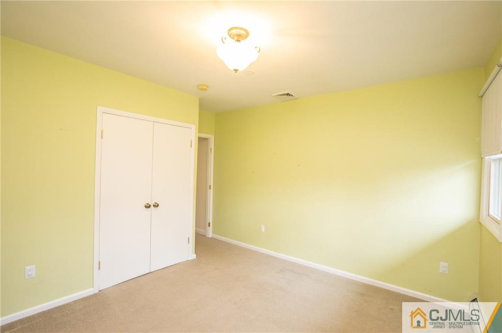 9 Hamlin Road Edison, NJ 08817 - Photo 14 of 24 Gallery Image 14