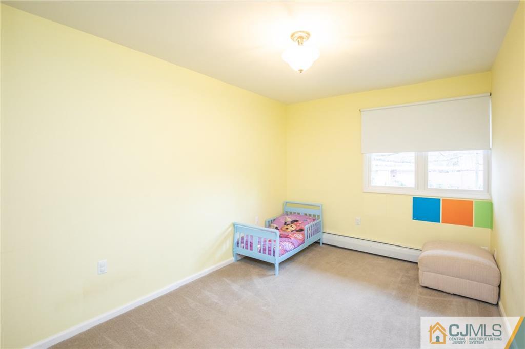 9 Hamlin Road Edison, NJ 08817 - Photo 20 of 24 Gallery Image 20