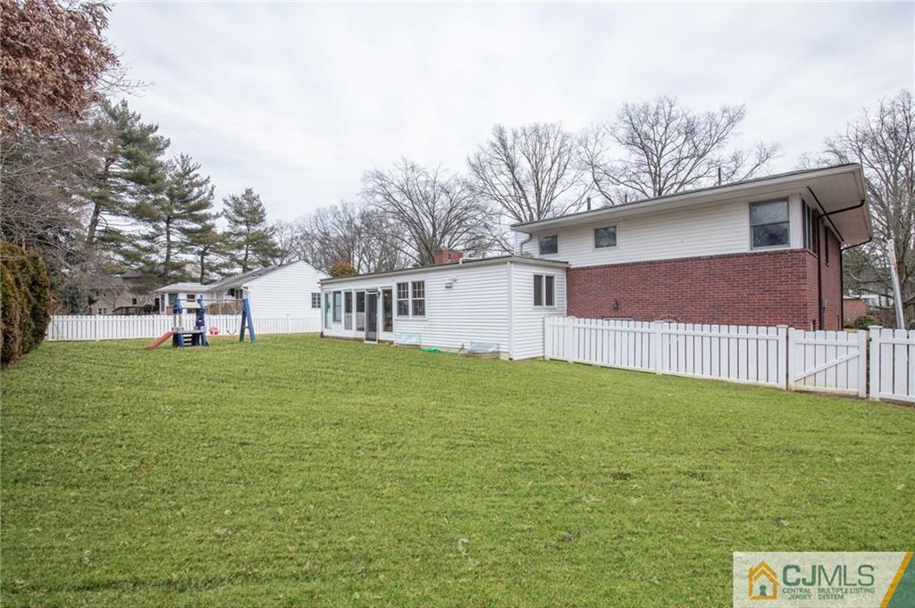9 Hamlin Road Edison, NJ 08817 - Photo 24 of 24 Gallery Image 24