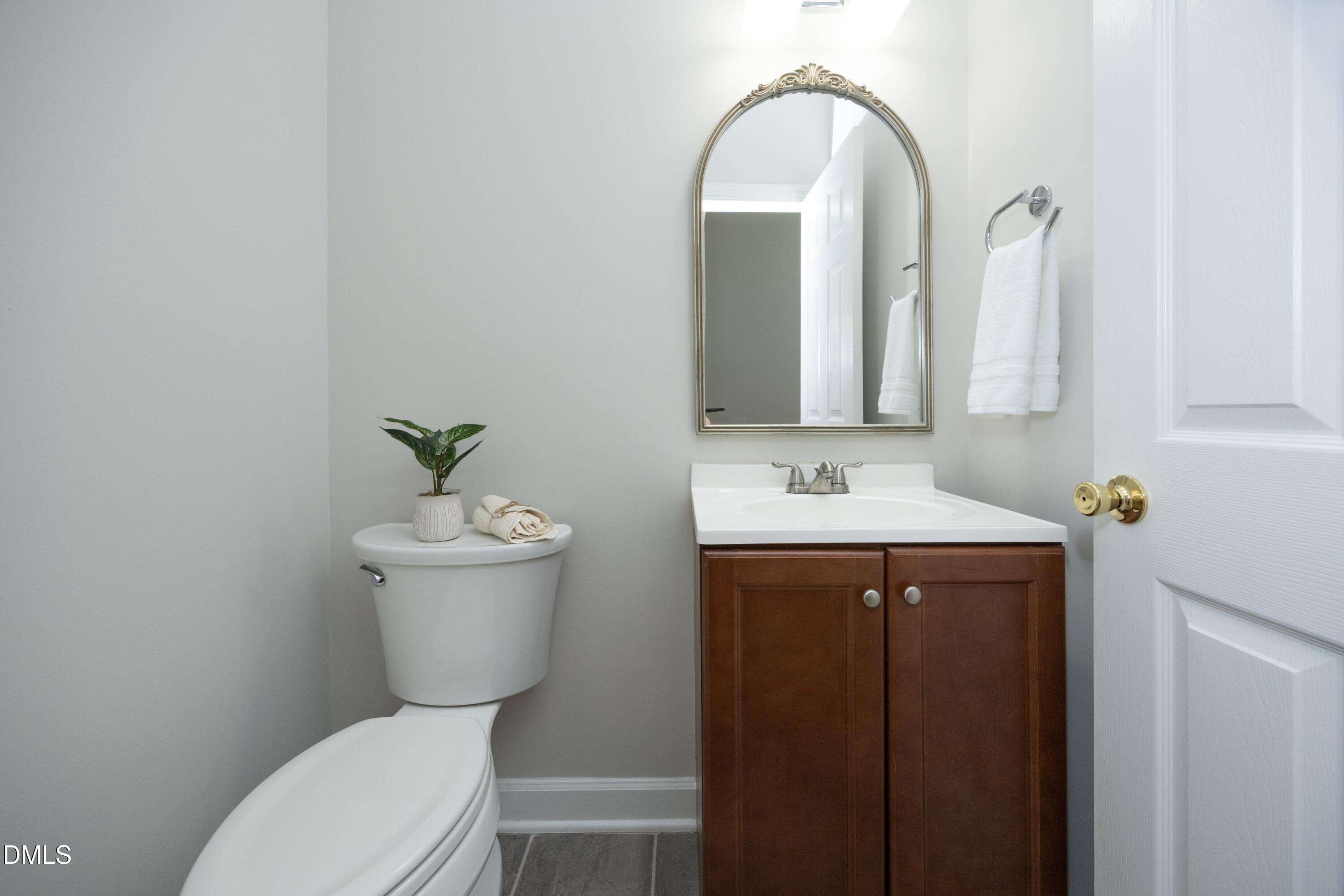 8725 Courage Court Raleigh, NC 27615 - Photo 25 of 41 41HalfBath