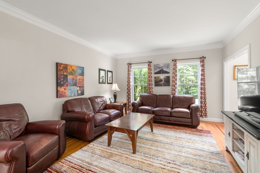 320 High Plain Road Andover, MA 01810 - Photo 11 of 42