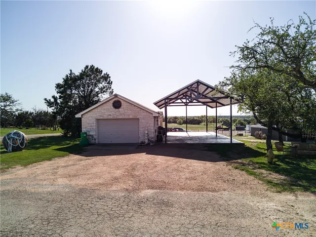 $737,000 | 690 A County Road 4707, Kempner, TX 76539