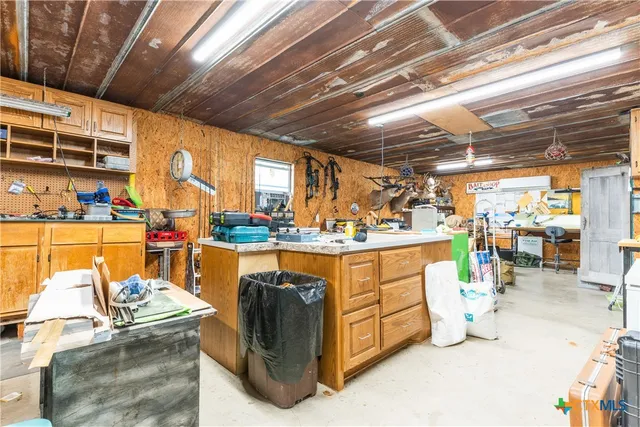 $737,000 | 690 A County Road 4707, Kempner, TX 76539