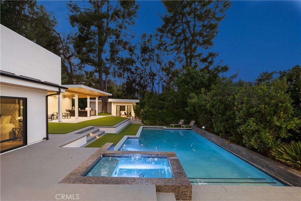 4731 Caritina Drive Tarzana, CA 91356 - Photo 42 of 42 a view of a house with pool