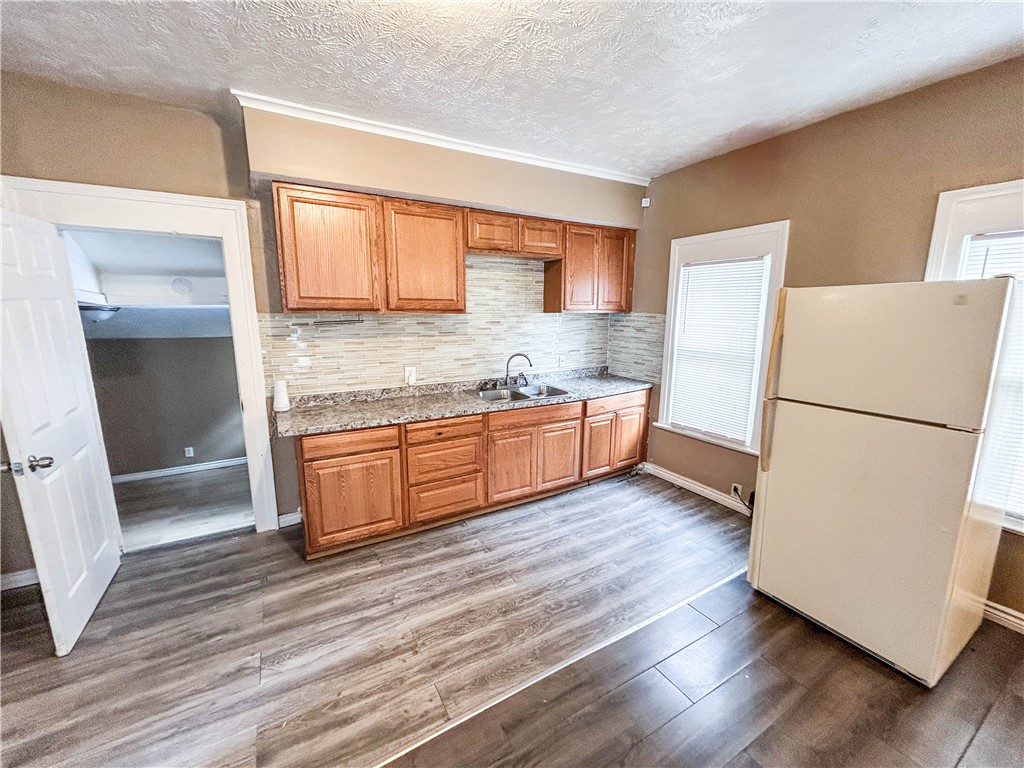 22 Sullivan Street Rochester, NY 14605 - Photo 2 of 10