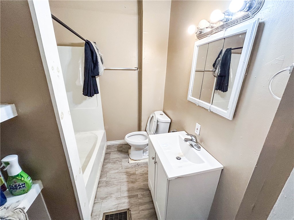 22 Sullivan Street Rochester, NY 14605 - Photo 8 of 10