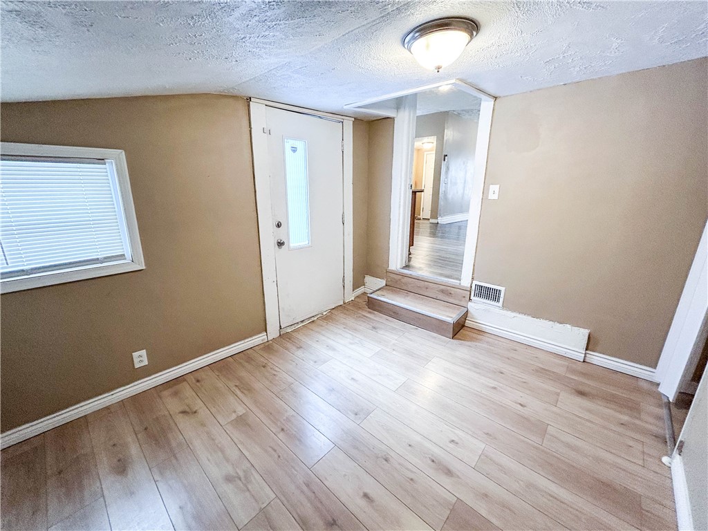 22 Sullivan Street Rochester, NY 14605 - Photo 9 of 10