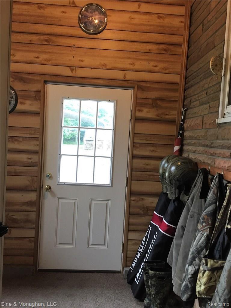 9267 Bartel Road Columbus, MI 48063 - Photo 14 of 22 15.JPG