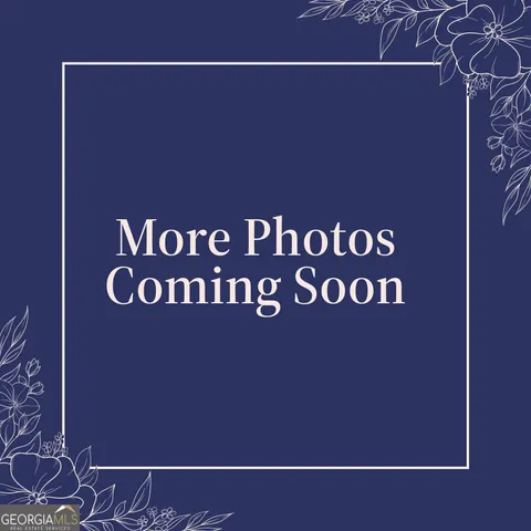 a wall with black and white wall