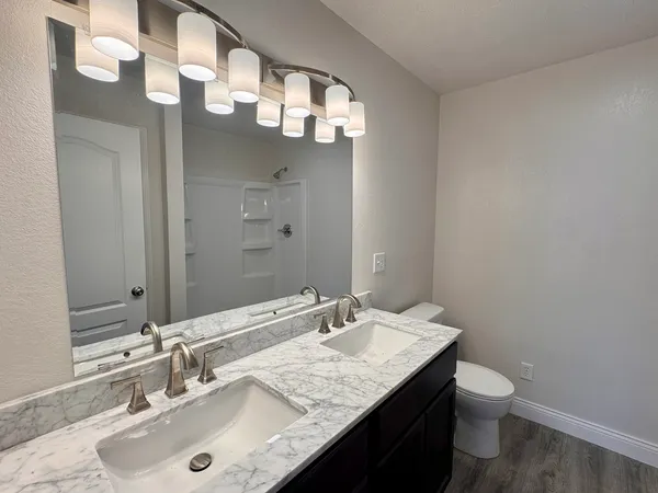 $199,900 | 817 West Stotlar Street, Herrin, IL 62948