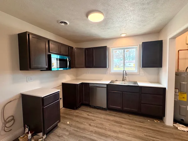 $199,900 | 817 West Stotlar Street, Herrin, IL 62948