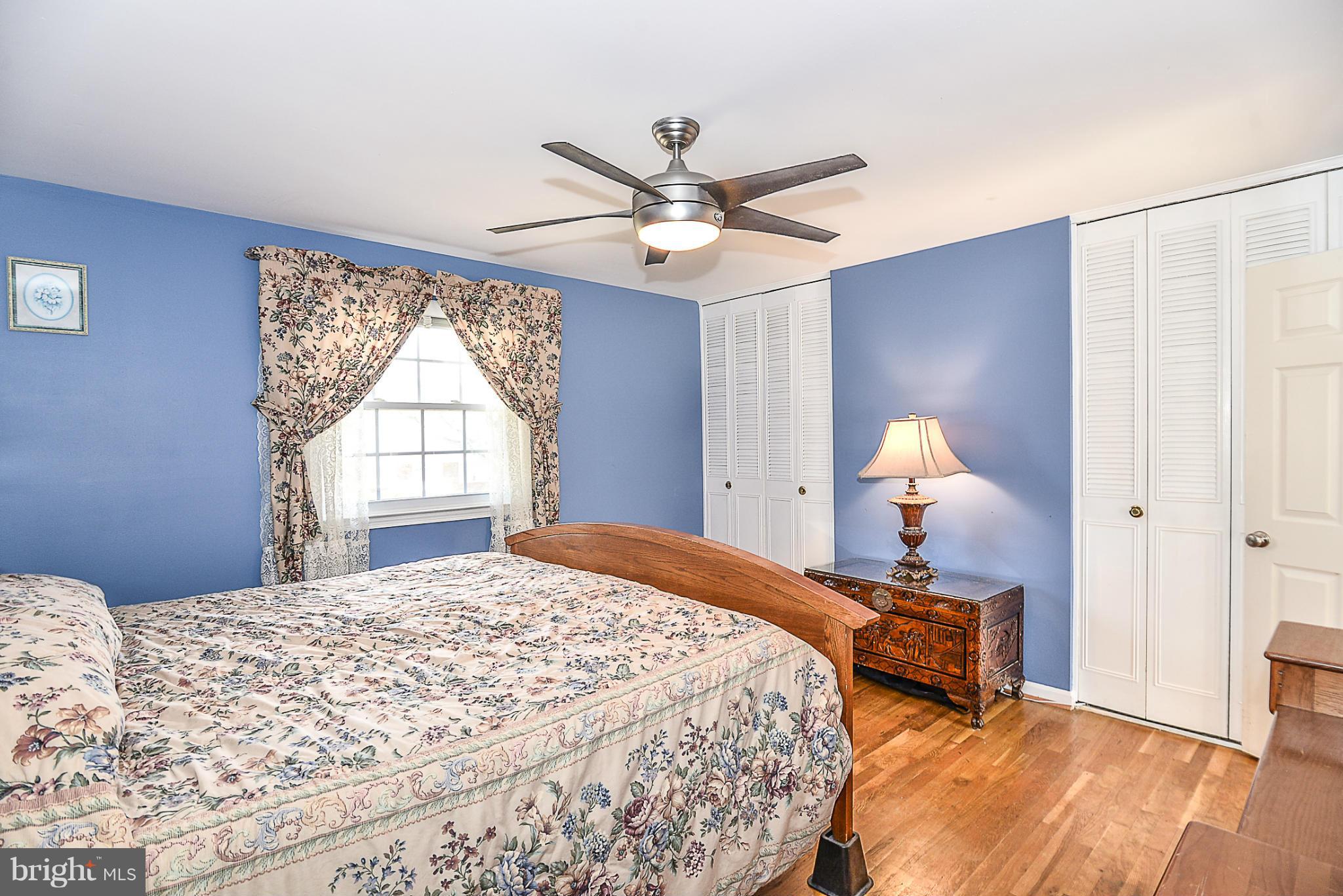6902 Brisbane Street Springfield, VA 22152 - Photo 13 of 27 Bedroom (Master)