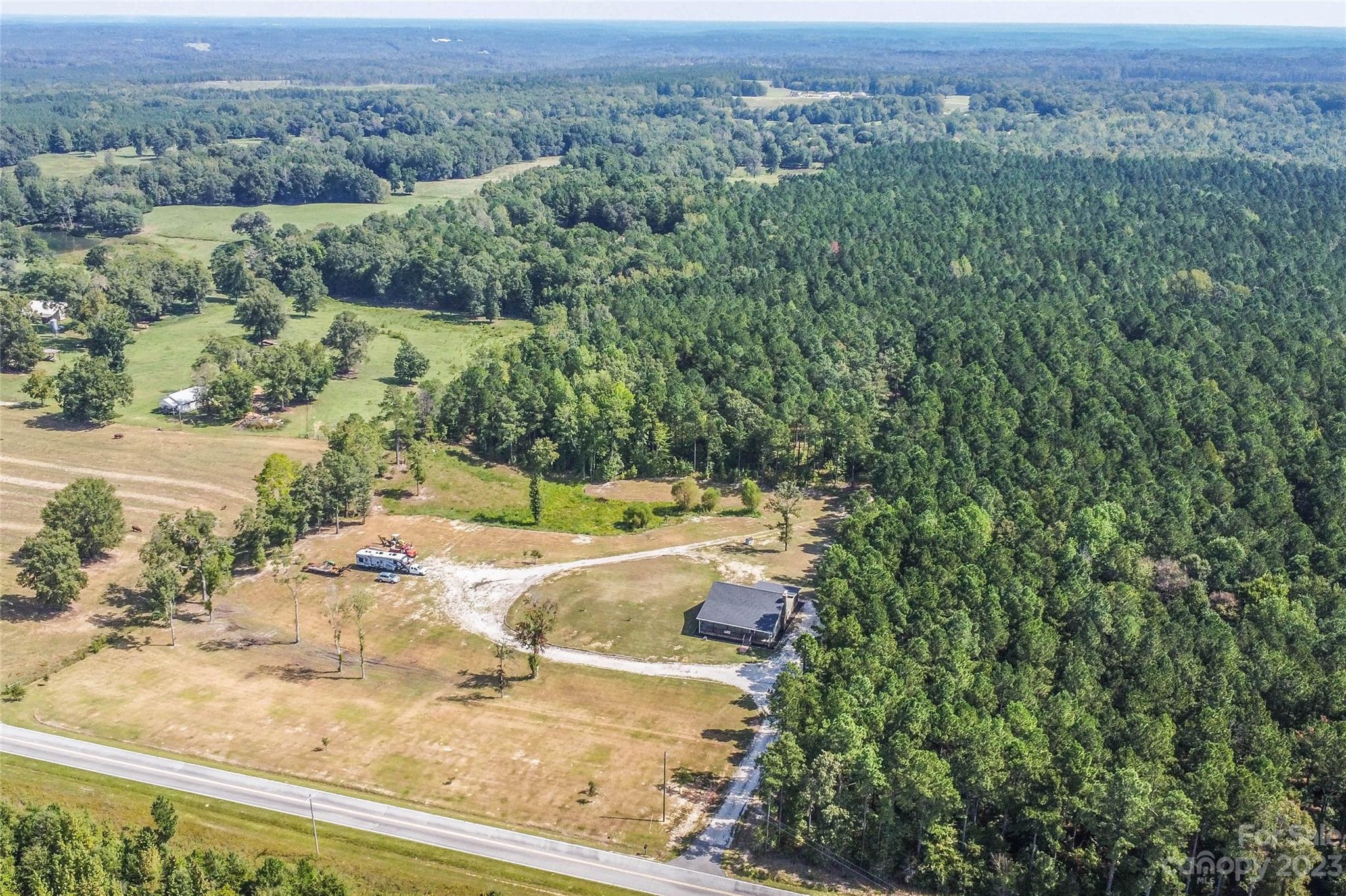7564 Wateree Road Great Falls, SC 29055 - Photo 39 of 43 Gallery Image 39