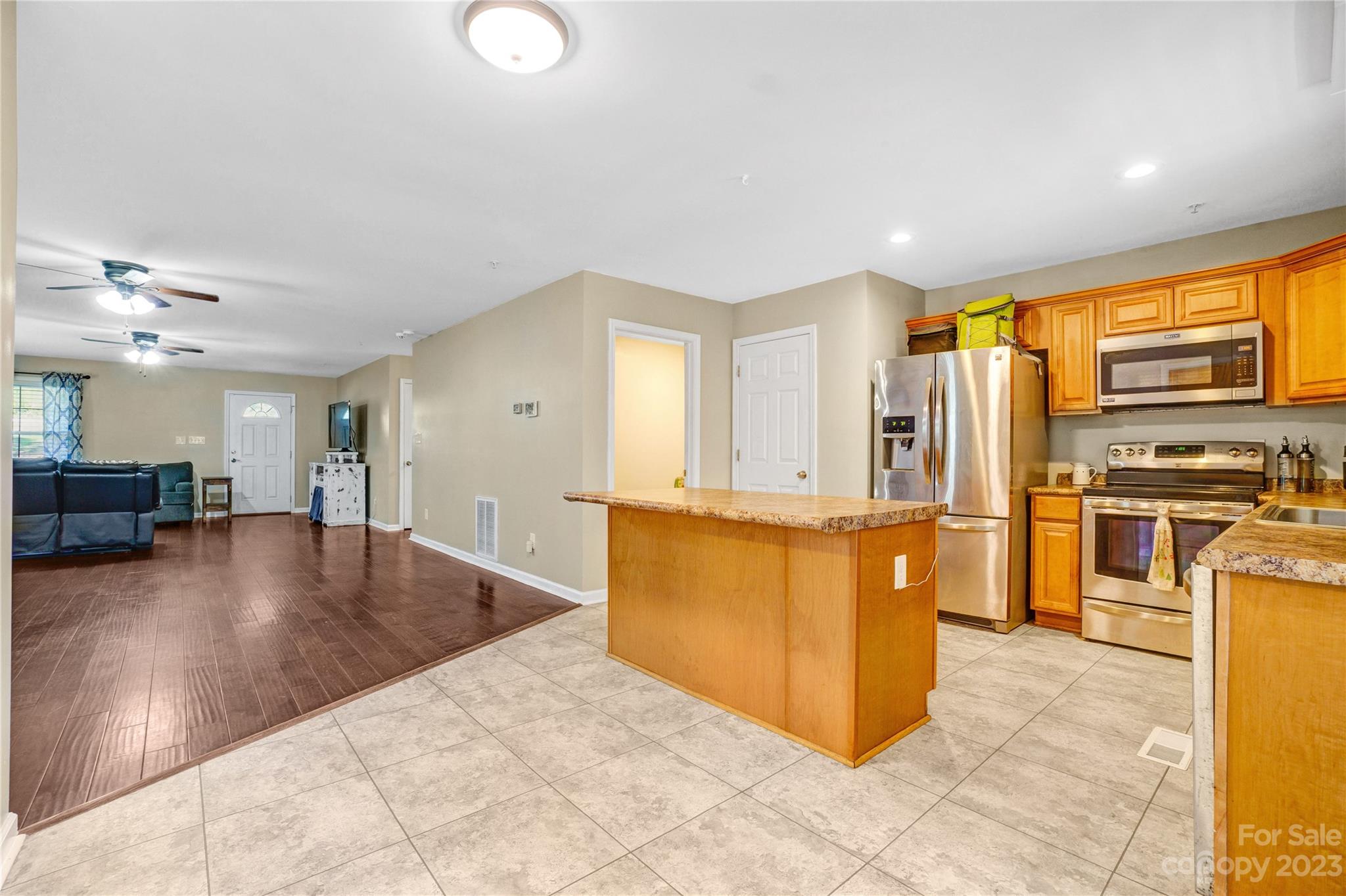 7564 Wateree Road Great Falls, SC 29055 - Photo 9 of 43 Gallery Image 9
