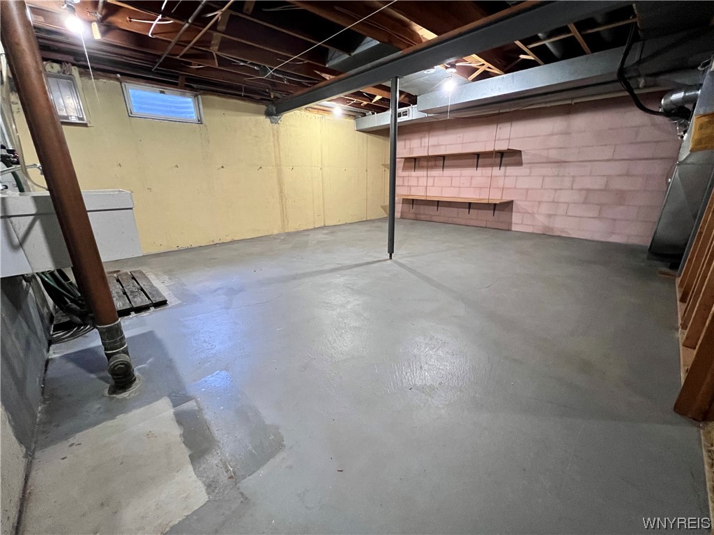 35 Oakbrook Drive, Unit E Amherst, NY 14221 - Photo 25 of 30