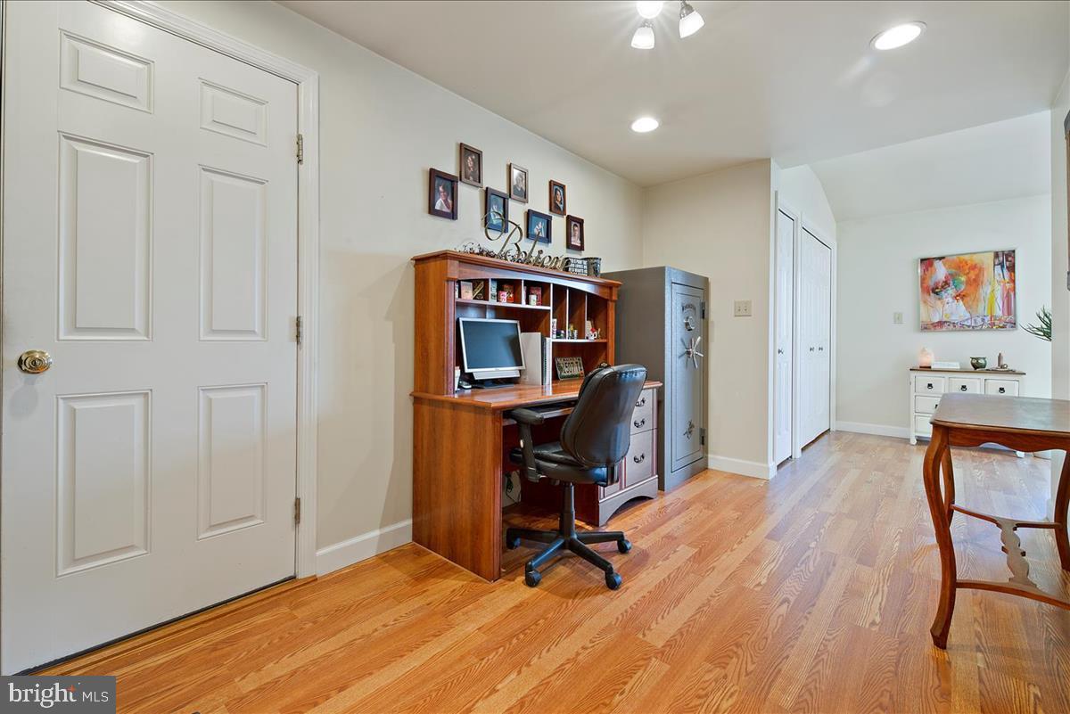 497 Foreman Road Elizabethtown, PA 17022 - Photo 16 of 27