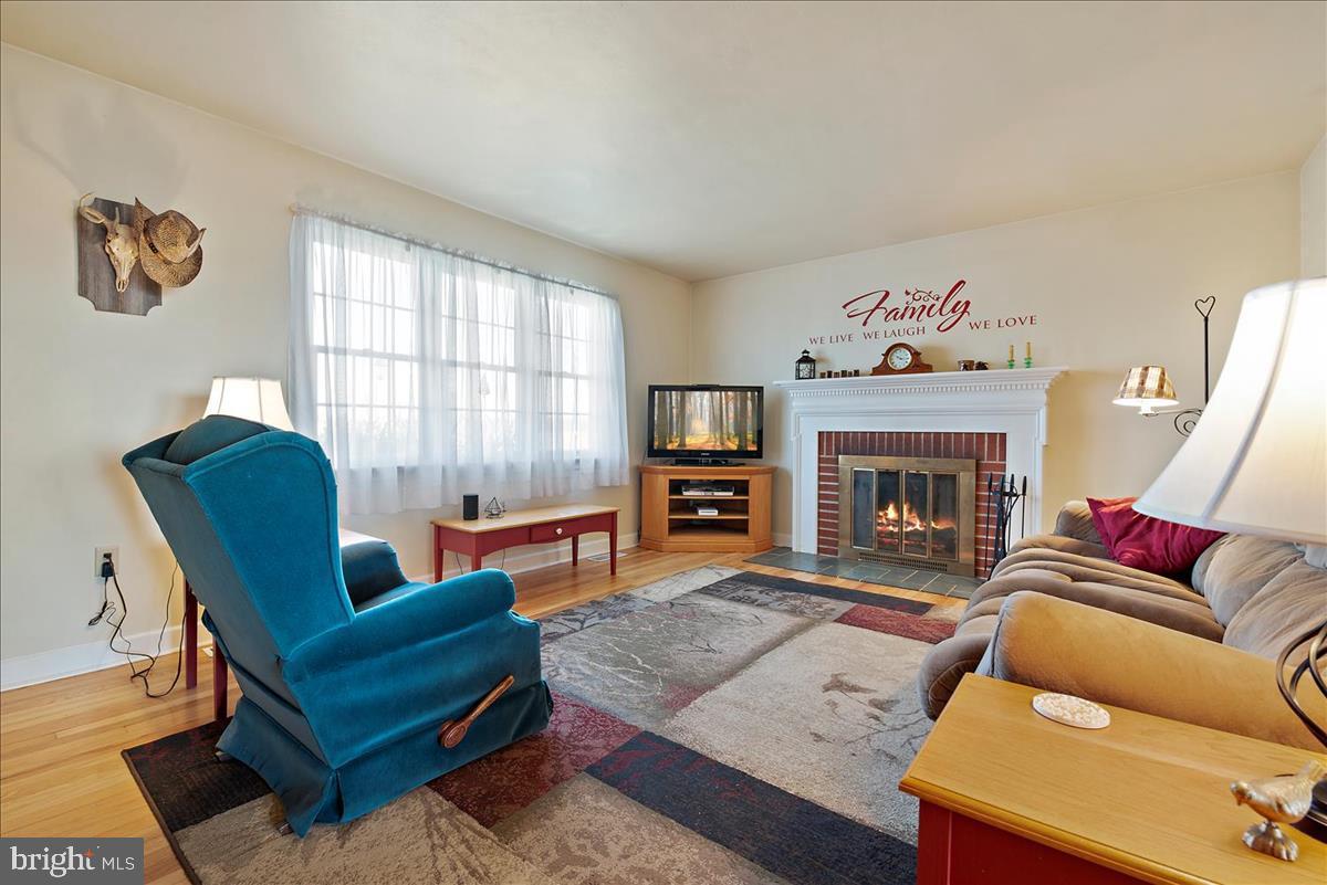 497 Foreman Road Elizabethtown, PA 17022 - Photo 5 of 27