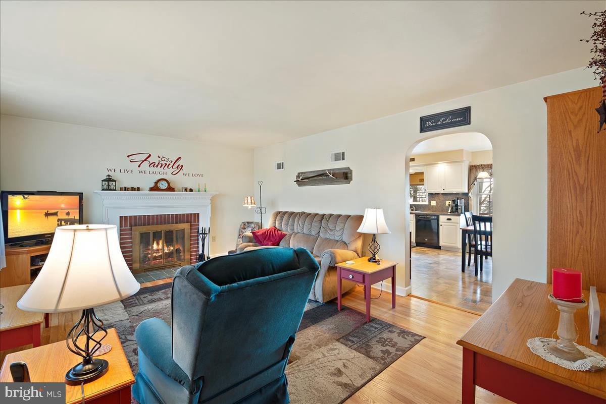 497 Foreman Road Elizabethtown, PA 17022 - Photo 6 of 27