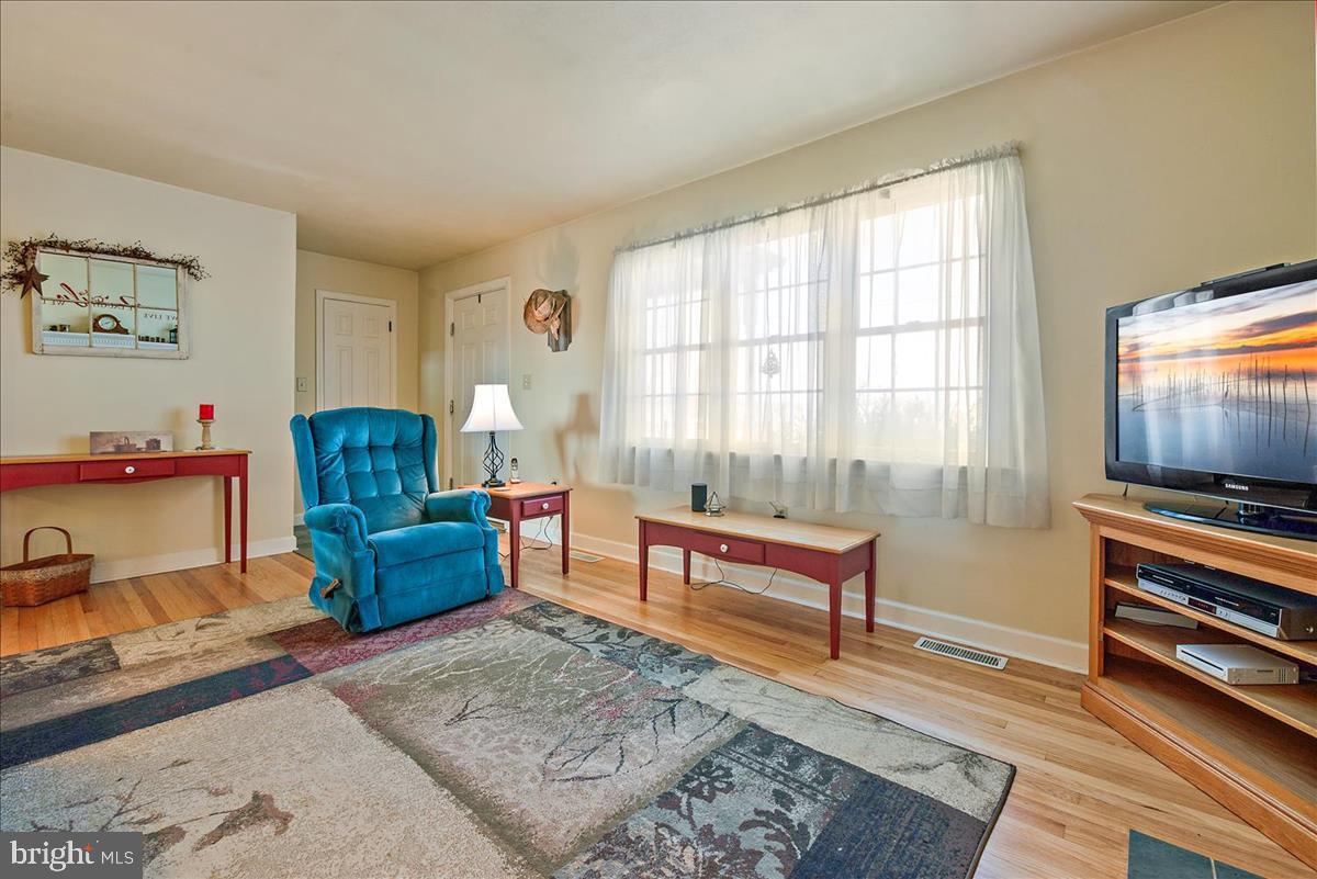 497 Foreman Road Elizabethtown, PA 17022 - Photo 7 of 27
