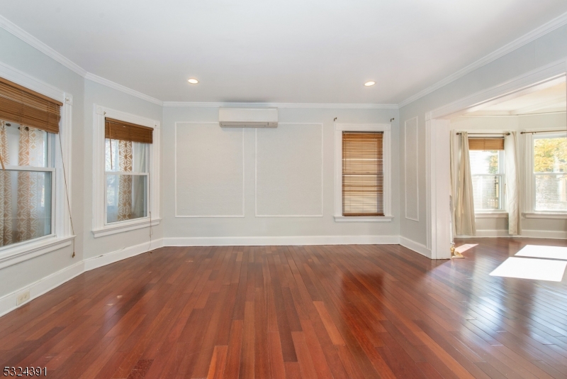 51 Cedar Avenue Montclair, NJ 07042 - Photo 1 of 28