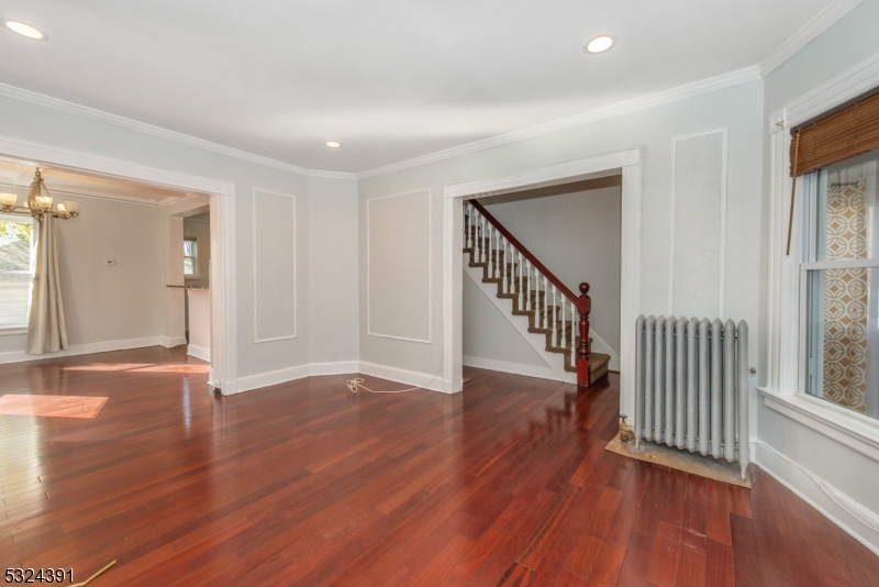51 Cedar Avenue Montclair, NJ 07042 - Photo 3 of 28