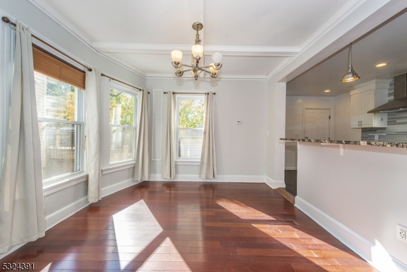 51 Cedar Avenue Montclair, NJ 07042 - Photo 4 of 28