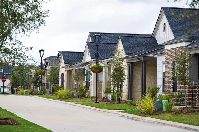 $2,425 | 15007 Gardenberry Lane, Cypress, TX 77429