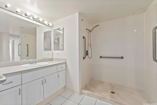 $290,000 | 1314 Kalakaua Avenue, Unit 707, Honolulu, HI 96826