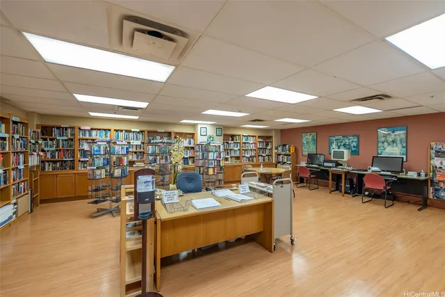 $290,000 | 1314 Kalakaua Avenue, Unit 707, Honolulu, HI 96826