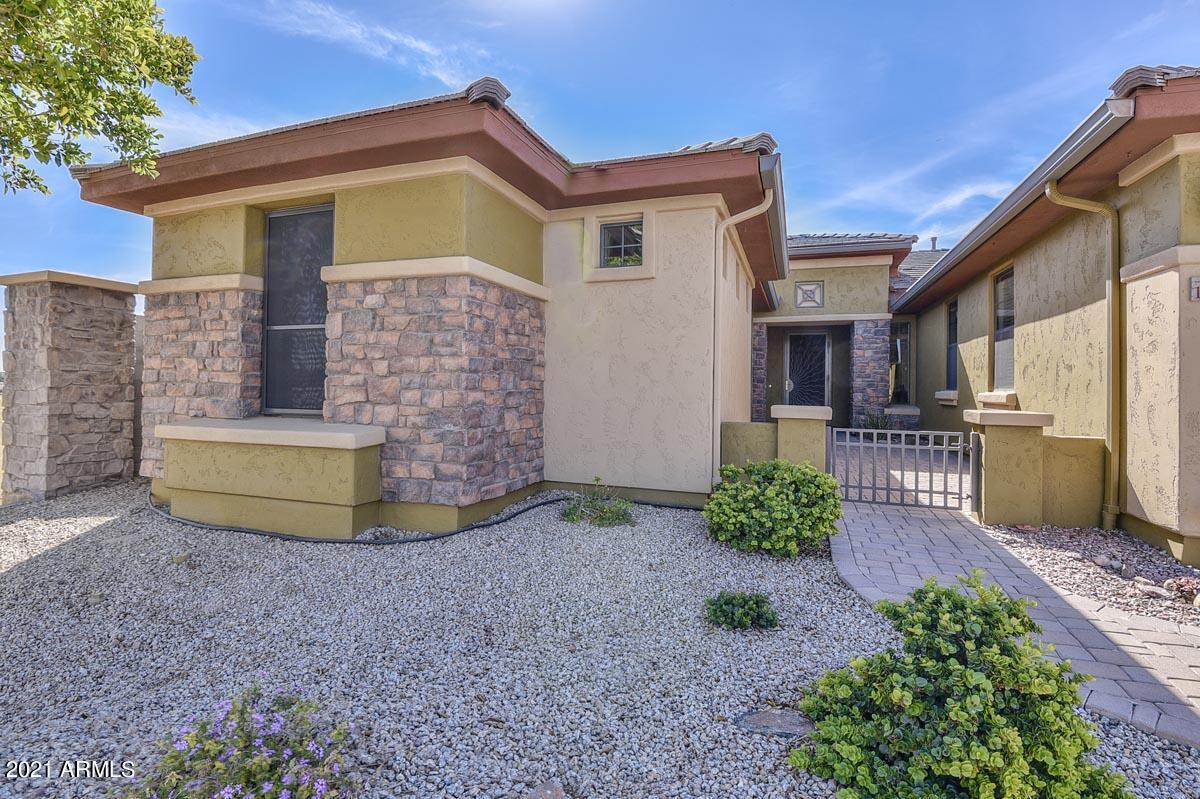 15607 West Berkeley Road Goodyear, AZ 85395 - Photo 3 of 55 Entry
