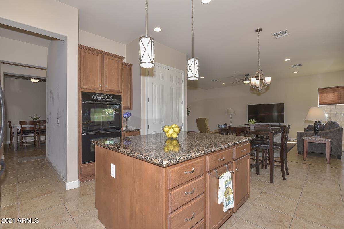 15607 West Berkeley Road Goodyear, AZ 85395 - Photo 36 of 55 Kitchen2
