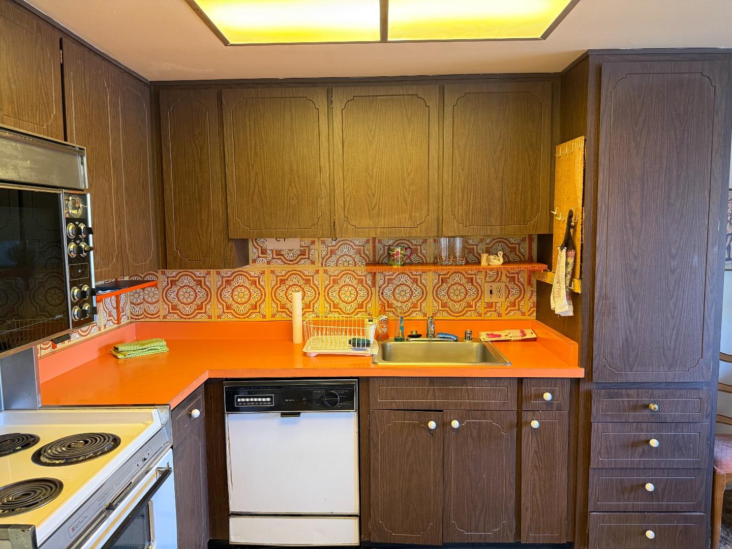 817 Rigel Lane Foster City, CA 94404 - Photo 16 of 29