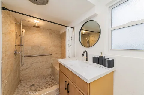 $2,950,000 | 920 West Balboa Boulevard, Newport Beach, CA 92661