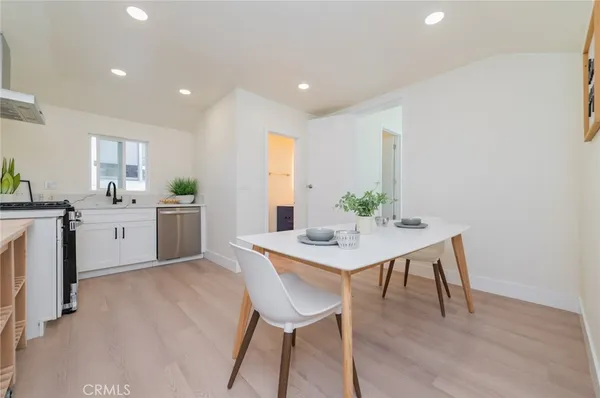 $2,750,000 | 920 West Balboa Boulevard, Newport Beach, CA 92661